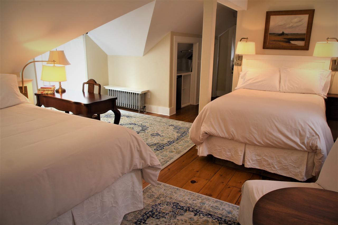 The Oak Bluffs Inn Εξωτερικό φωτογραφία