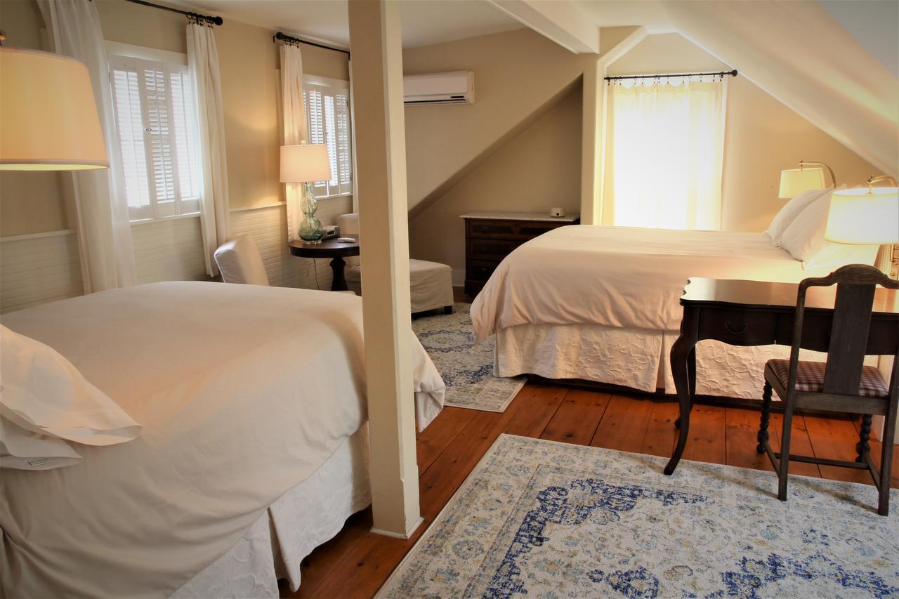 The Oak Bluffs Inn Εξωτερικό φωτογραφία